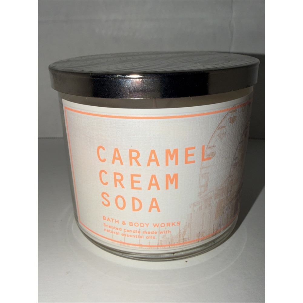 Bath & Body Works Caramel Cream Soda 3-Wick Scented Candle 14.5 oz Vanilla New